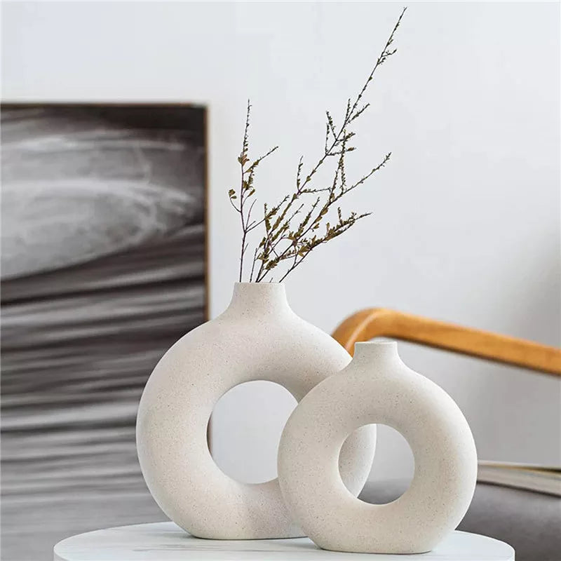 Circular Hollow Ceramic Donuts Vase